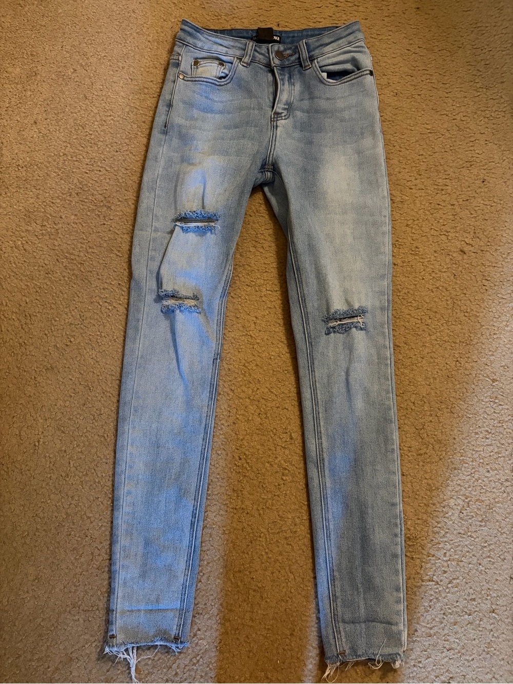 Light Wash Distressed fashion nova Women's Jeans